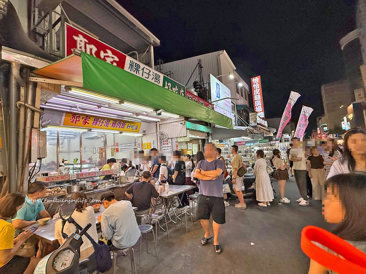嘉義-肉夾饃|文化路夜市噴水池圓環|外皮脆好吃