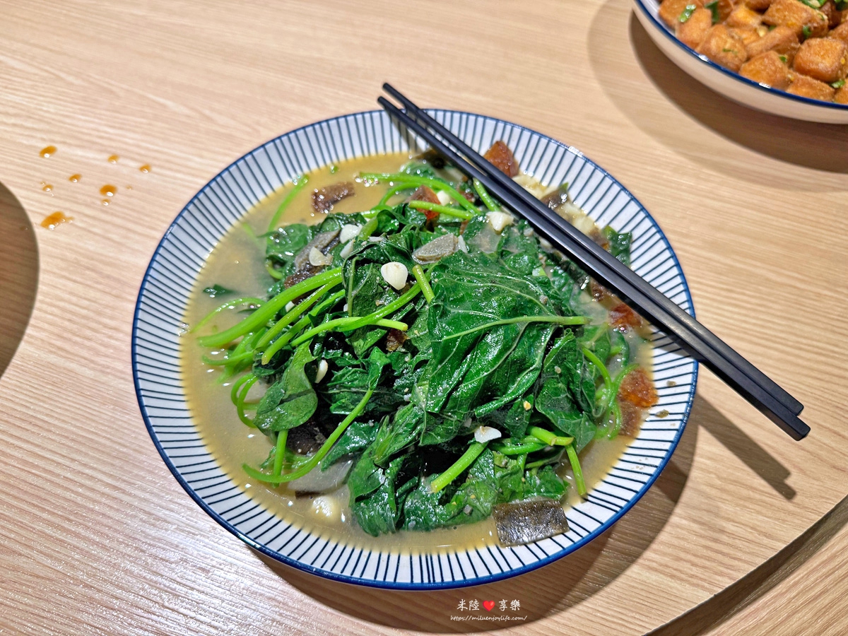 竹北-首烏廚EAT|米其林必比登推薦